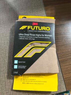FUTURO Women's Compression Knee Highs, Large, Moderate Compression, Large.